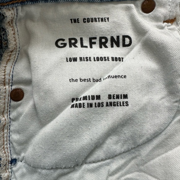 GRLFRND Courtney Low Rise Loose Boot Jeans in Rosarito - Picture 13 of 15